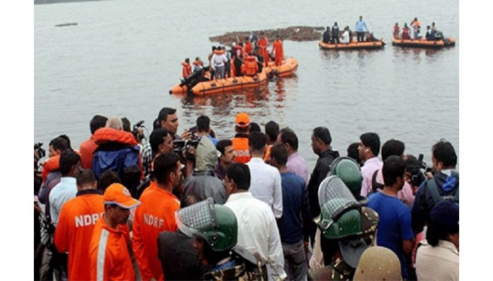 Sri Lankan Coast Guard nabs fishermen