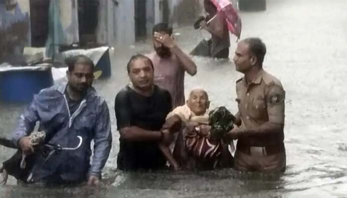 Heavy Rain In North India