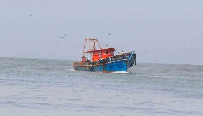 Heavy-ran-and-wind-kerala-lakshdweep-karnataka-fishing-restriction