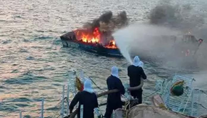 Boat Burnned