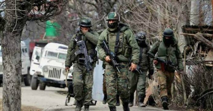 The terrorists who tried to enter the country through the border in Jammu and Kashmir were retaliated against; Army killed two terrorists