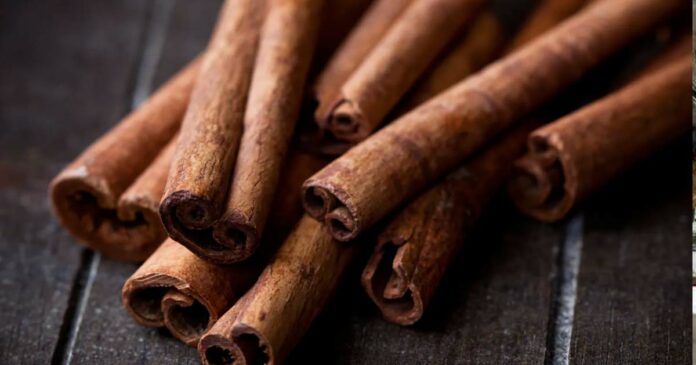 Cinnamon-sticks-helps-to-cure-Heart-diseases