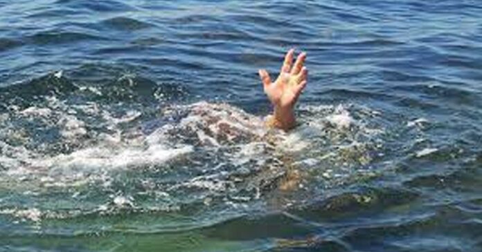 father-and-son-die-in-kannur-while-practising-swimming.