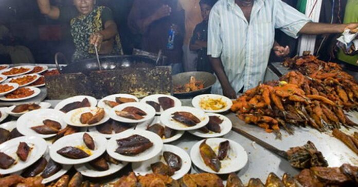 Kozhikode is getting ready for Ruchikoot; Sea Food Festival at Bhat Road Beach to relish seafood