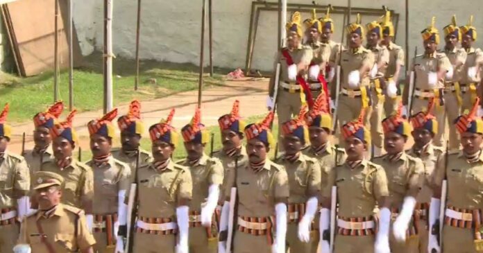 Azadi Ka Amrit Mahotsav; 26 platoons of various armed and non-armed forces participated in the Independence Day Parade