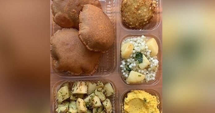 Indian Railways ready to welcome Navratri; Special menu ready for devotees traveling by train, pictures out