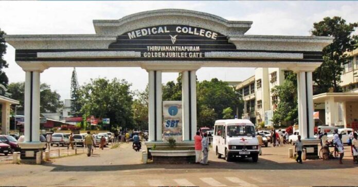 A case of assaulting a woman doctor in a medical college hospital; Accused appeared, released on bail, doctors against police