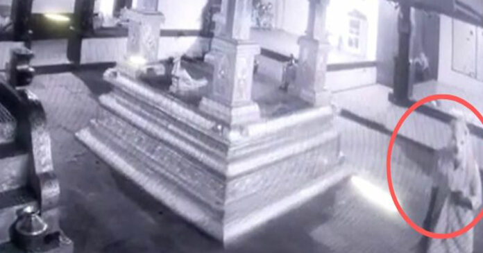 Theft at temple in Alappuzha; gold Thiruvabharanam missing, CCTV footage out