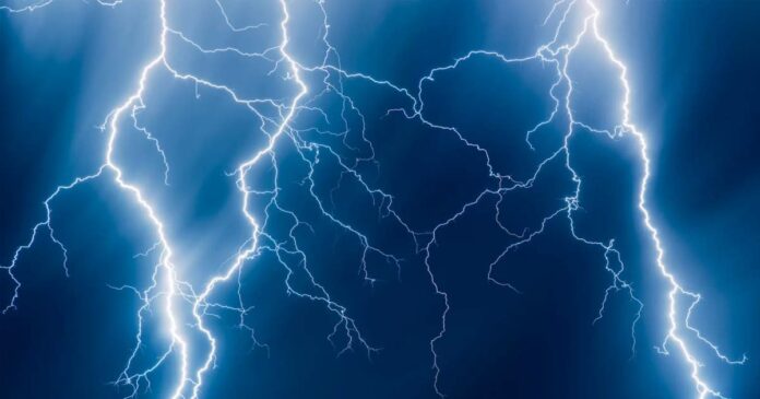 Two relatives died after being struck by lightning in Kottayam