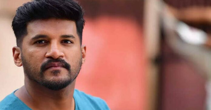 Robbery at Vijay Yesudas' residence in Chennai; 60 pavan gold was lost