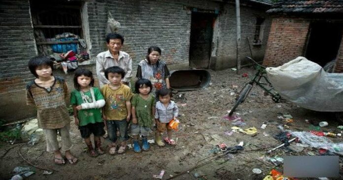 The people of China suffered under the communist regime; Chinese cities ban the poor; The government's claim that poverty has been removed is a lie!