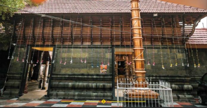 Mahakaleshwara Yaga is in progress on Anantapuri's Mookambika Mankulam Sriparashakti Devi Temple Thirusannidhi