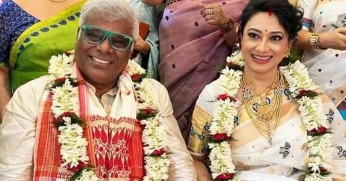 Actor Ashish Vidyarthi gets married; Married to fashion entrepreneur Rupali Barua at the age of 60