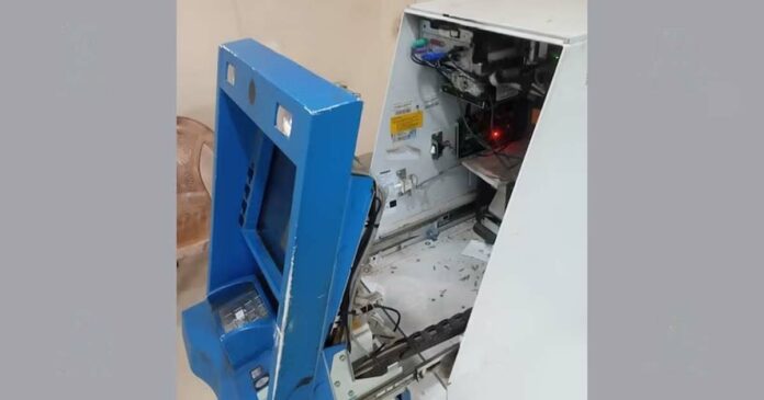 While trying to withdraw money, the card got stuck in the ATM machine; While trying to take out the card, the front part of the machine broke!