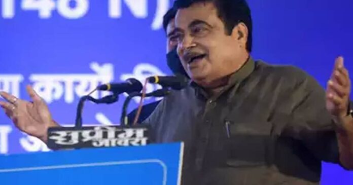 Better to die by jumping in a well than joining Congress: Union Transport Minister Nitin Gadkari