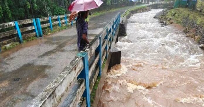 With heavy rains, water levels in rivers rise; Central Water Commission with warning