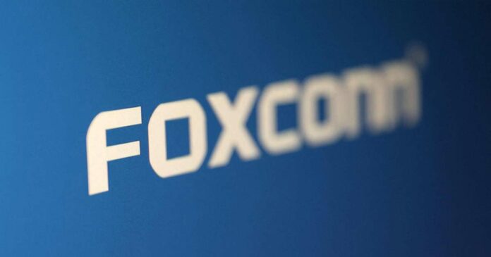 Foxconn pulls out of joint venture with Indian company Vedanta; The company will continue to support the country's semiconductor development program and the central government's Make in India initiative
