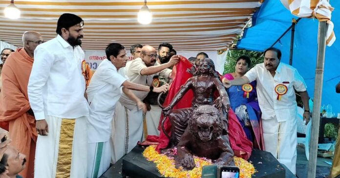 The world's largest Ayyappa sculpture is coming to Chuttipara; Makam Thirunal Kerala Varmaraja performed the model release