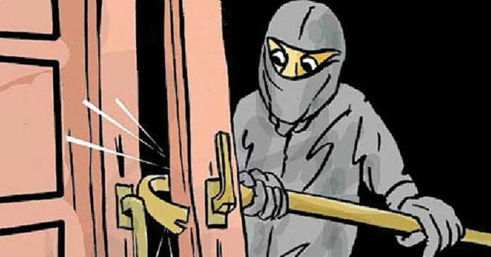 Burglary of an unoccupied house; Lost gold and 50000 rupees! The police nabbed the thief