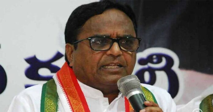 Heavy setback for Congress in Telangana; Senior leader Ponnala Lakshmaiah left the party citing injustice and neglect within the party