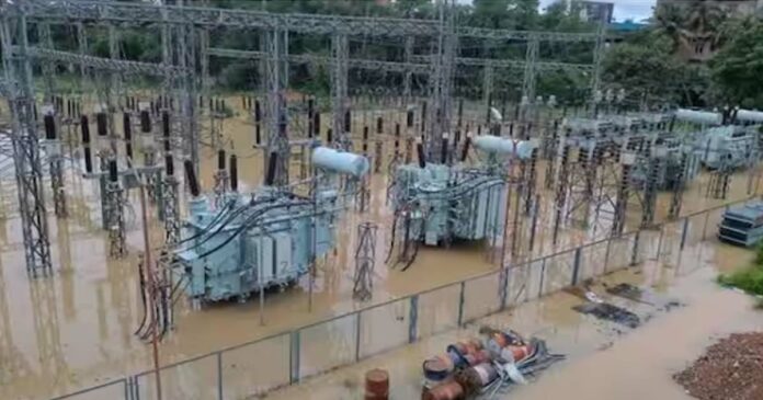 Water seeps into the substation; Warning that power supply will be interrupted in many areas of Thiruvananthapuram