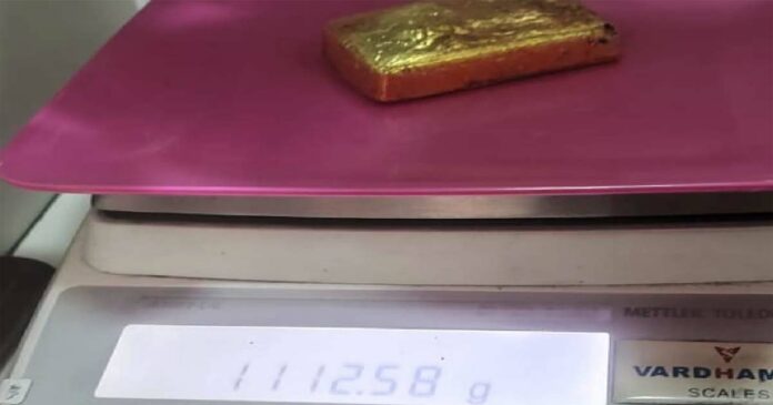 Big gold hunt at Bengaluru airport! 3 kg gold worth Rs 1.76 crore seized from four passengers