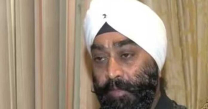 Khalistan speaks out against terrorism; Terrorists with threats! Sikh restaurant owner in Britain accused of not taking action
