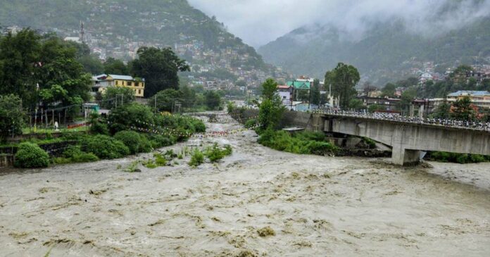 Cloudburst in Sikkim; Dam opens, 23 soldiers missing in flash flood!