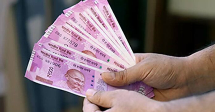 2,000 rupee notes not exchanged yet? But hurry, the deadline to switch is tomorrow! RBI Governor says that Rs 12,000 crore notes are yet to be returned