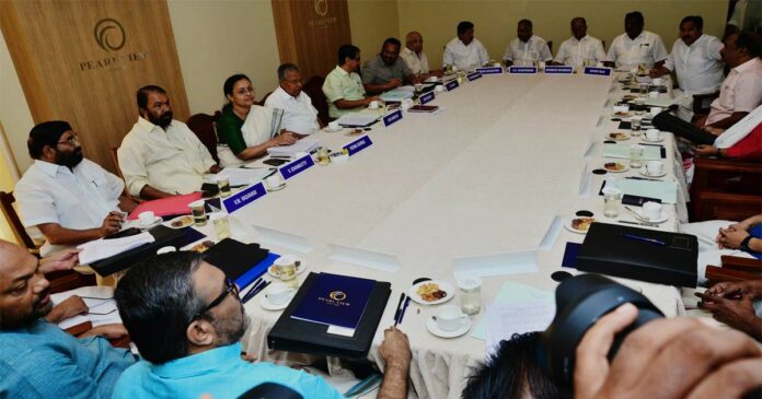 The first Cabinet meeting in connection with the nava kerala sadas was held at the Bar Attached Hotel in Thalassery.
