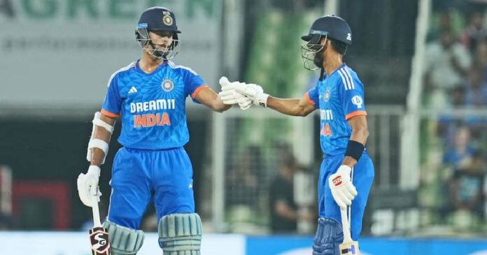 Indian batters smashing Karivatta; A huge target of 236 for Kangarupada