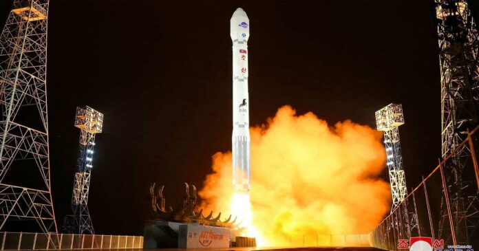 The launch of North Korea's first spy satellite Malligyong-1 is a success! The satellite entered orbit on its third attempt in six months