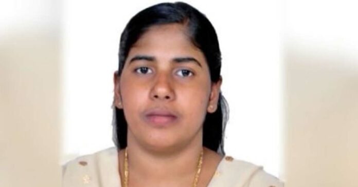 The central government should reconsider the decision of Nimishipriya's family to visit Yemen! The Ministry of External Affairs issued a letter to Amma