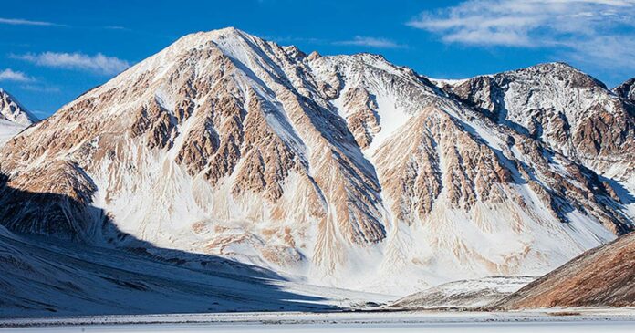 The Supreme Court upheld the central government's decision to declare Ladakh as a Union Territory! China's efforts to penetrate through the Pangong Lake are a severe setback.