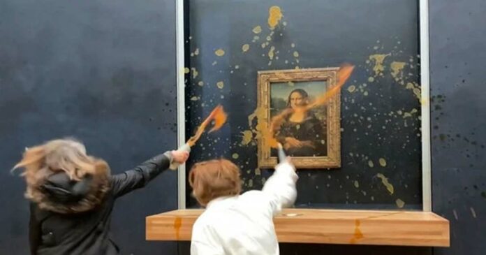 Environmental activists poured tomato soup on da Vinci's famous painting Mona Lisa! The film was not damaged as it had a bullet proof safety shield