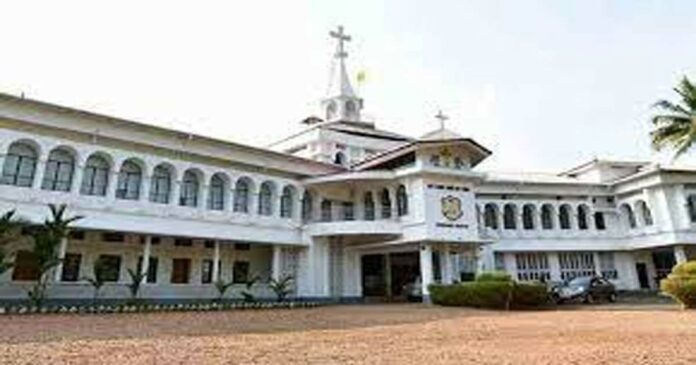 Internal strife in the Orthodox Church: A group of believers will hold a prayer protest in front of the Episcopal Synod, Devaloka Palace today to resolve the issue.