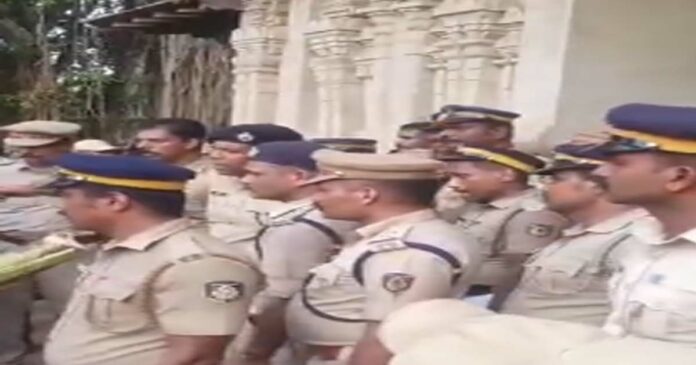 The footage of the commissioner blocking Panambatta for elephants and Sri Ramkuda is out!