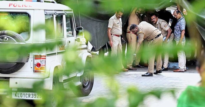 Murder of newborn in Panampally Nagar; Police collected DNA; The woman is in the intensive care unit
