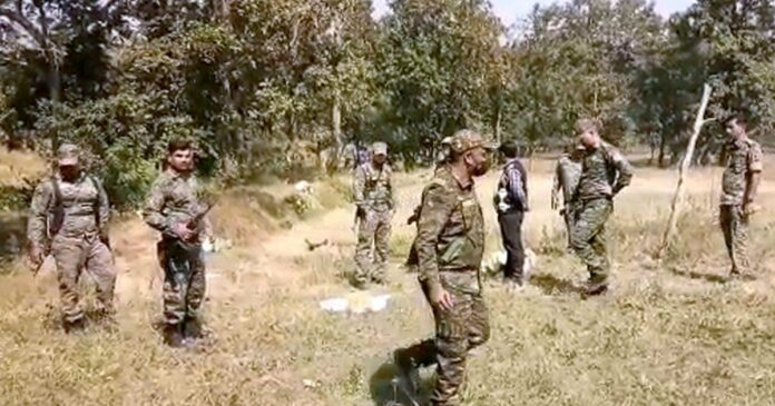 Encounter in Maharashtra's Gadchiroli; 12 Communist terrorists killed; Weapons were also recovered