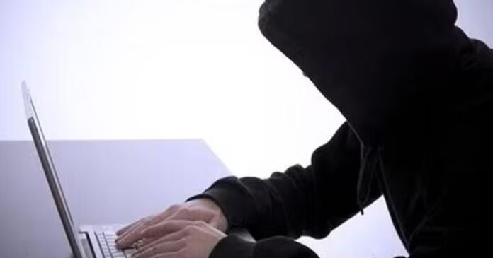 imaginary pic of online fraud