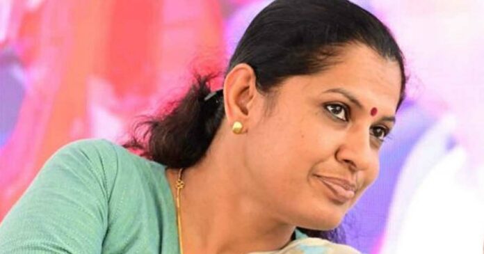 p p divya