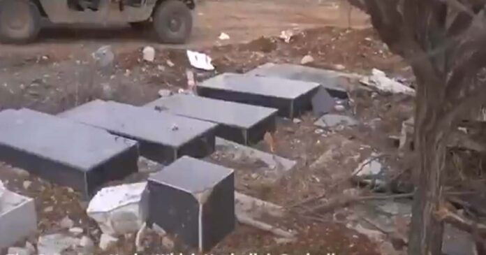 Hezbollah built tunnels under the cemetery