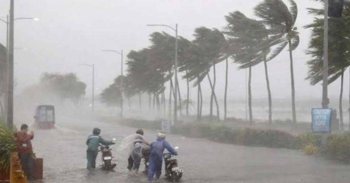 Twin cyclones!! Heavy rain with thunderstorms likely in the state till Tuesday; Yellow alert in various districts