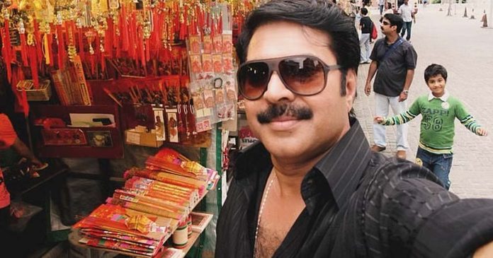 Mammootty experimented with the 'selfie' trend before it even became a thing; Aashiq Abu shares a rare photo from 2009.